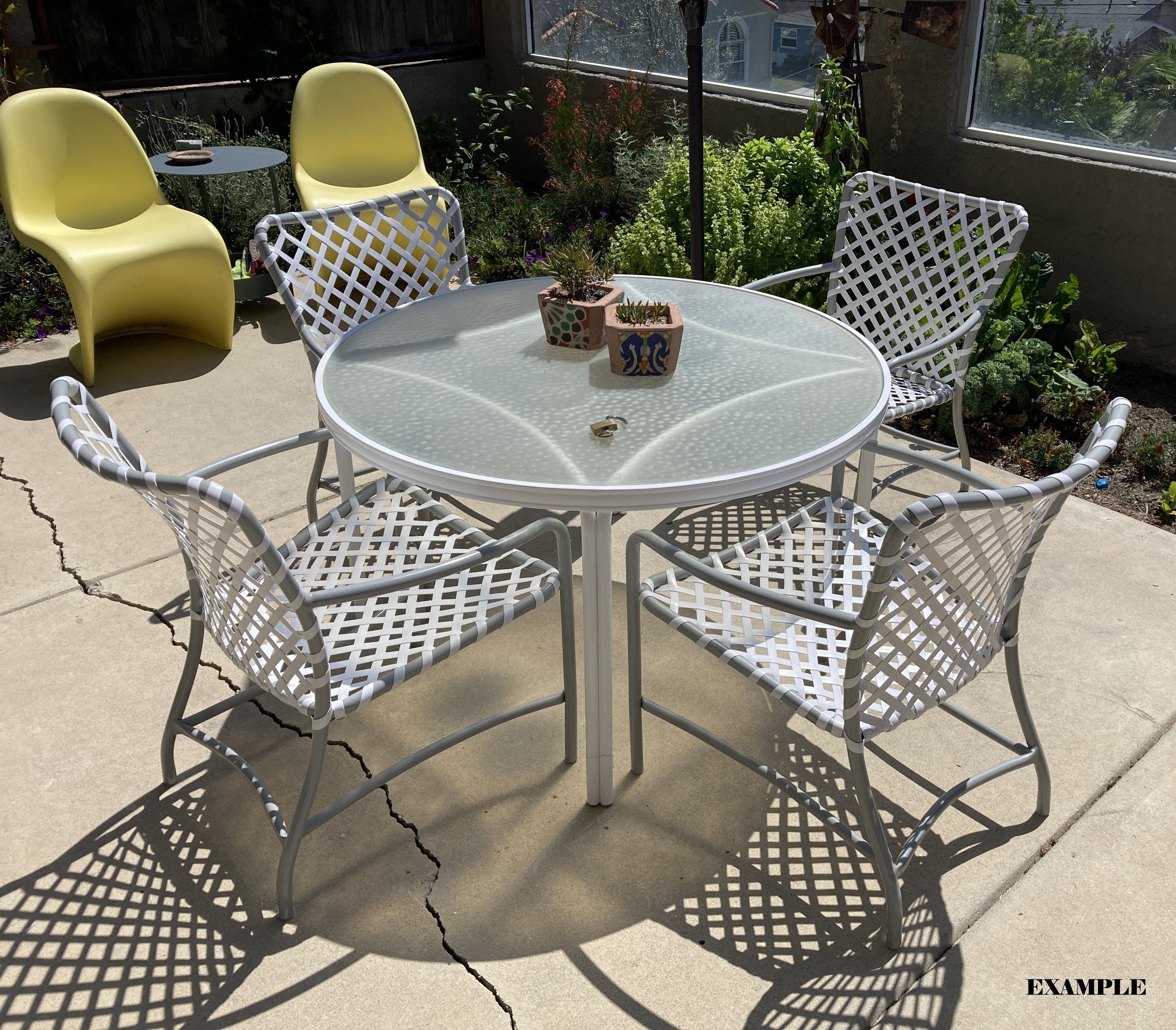 Brown Jordan Tamiami Dining Set (Set of 5)